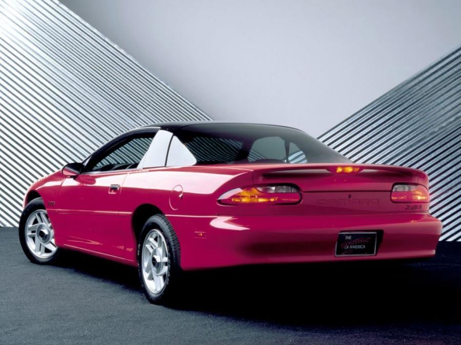  Chevrolet Camaro Z28 1993 года  (фото 7 из 11)